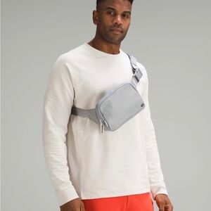 Lululemon Everywhere Belt Bag Silver Blue 1L